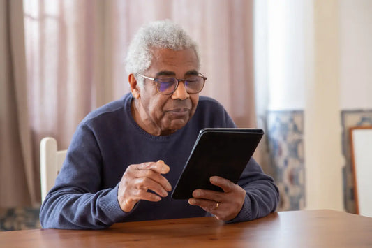 Senior-Living-Digital-Signage-How-Technology-Brings-Connection-and-Clarity-to-Communities Memoryboard