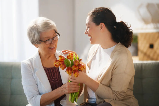 Mother’s Day Gifts for Mom with Dementia (2026 Guide)